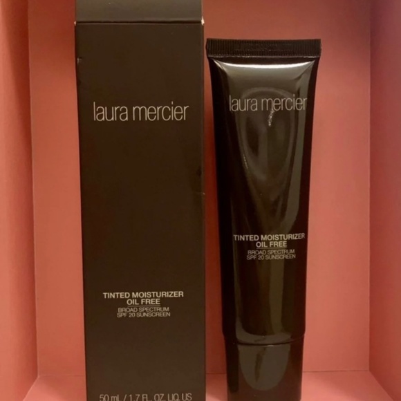 Laura Mercier Tinted Moisturizer Oil Free Choose Your Shade New in Box - Picture 2 of 4